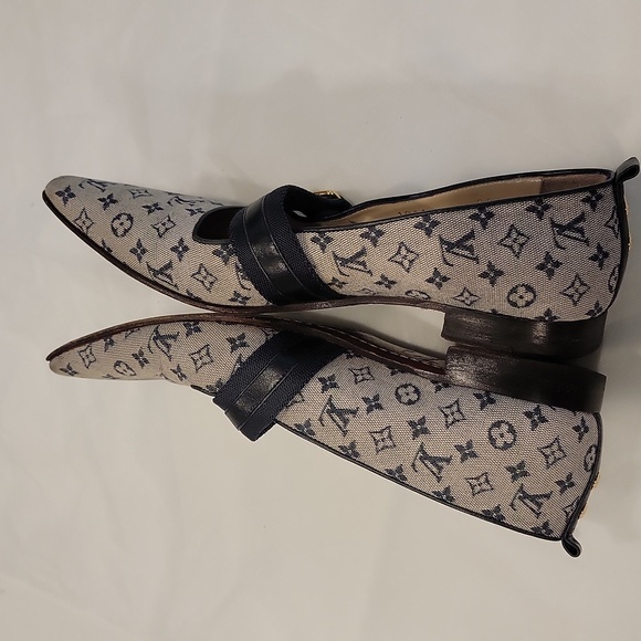 Authentic Louis Vuitton mini lin sandals - Picture 6 of 11